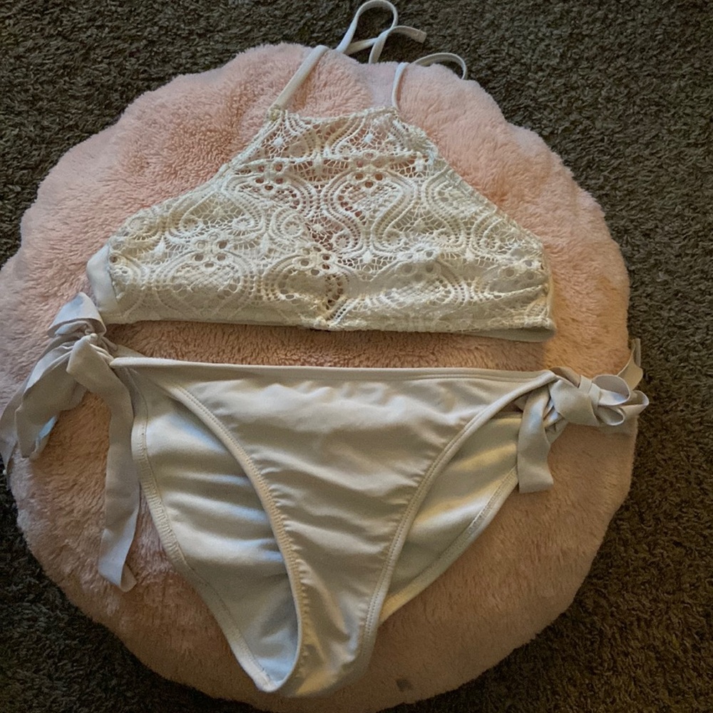 2 piece swim suit